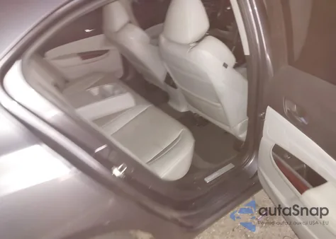 2017 Acura Tlx Technology Package из США, поврежденный, VIN 19UUB2F56HA005995